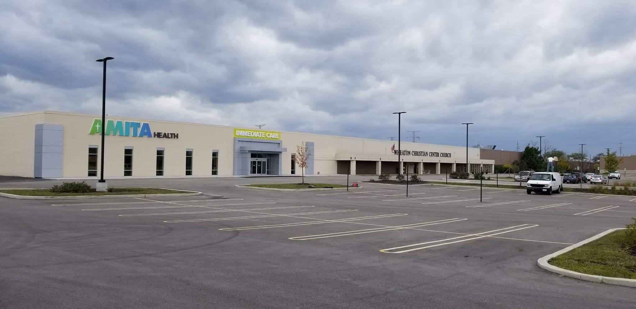 610 E North Ave (Wheaton Christian Center)
